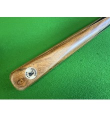 Britannia Apex 1pc - 58" - 18.3oz - 9.55mm - Very reactive, a great example of a good Britannia Cue